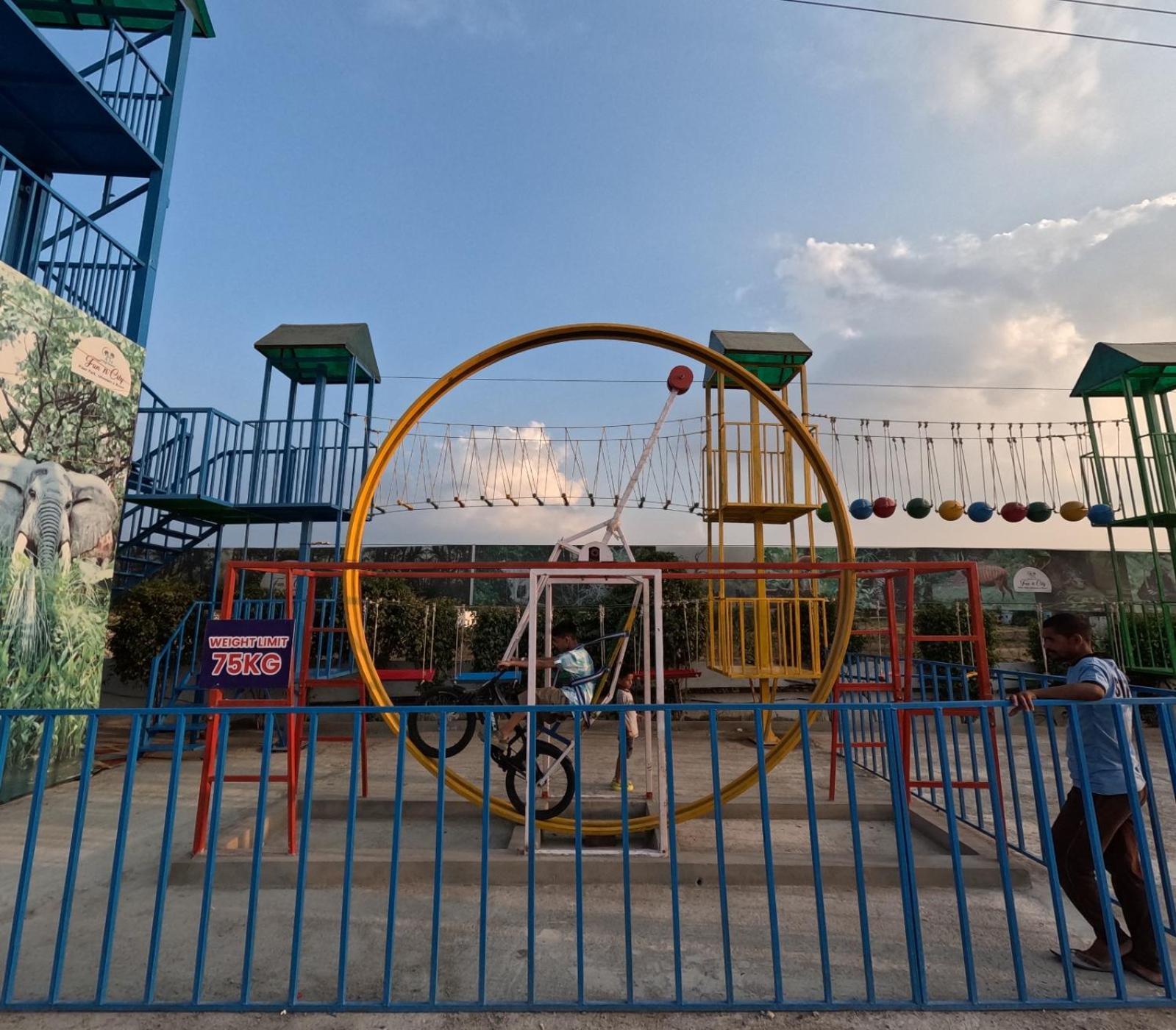 Fun N City Water Park , Adventure & Resort , Patna Nadwan Exterior photo